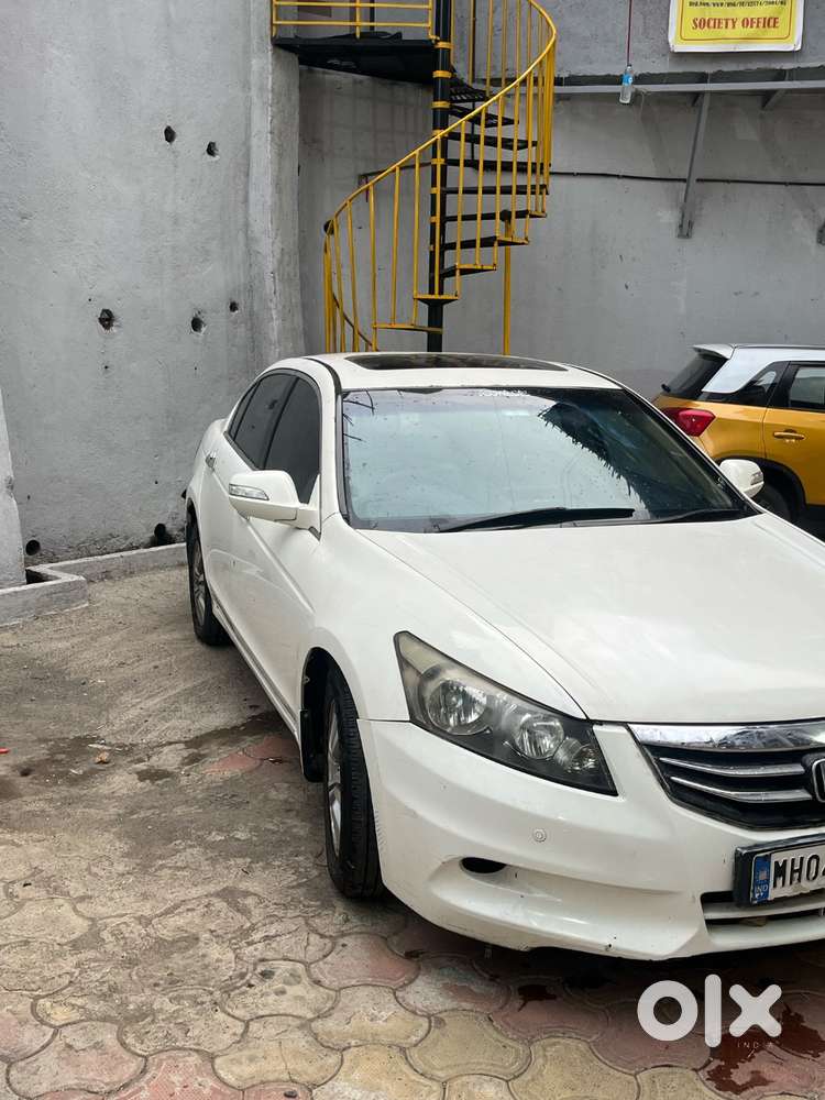 Honda Accord 2011 Petrol Well Maintained