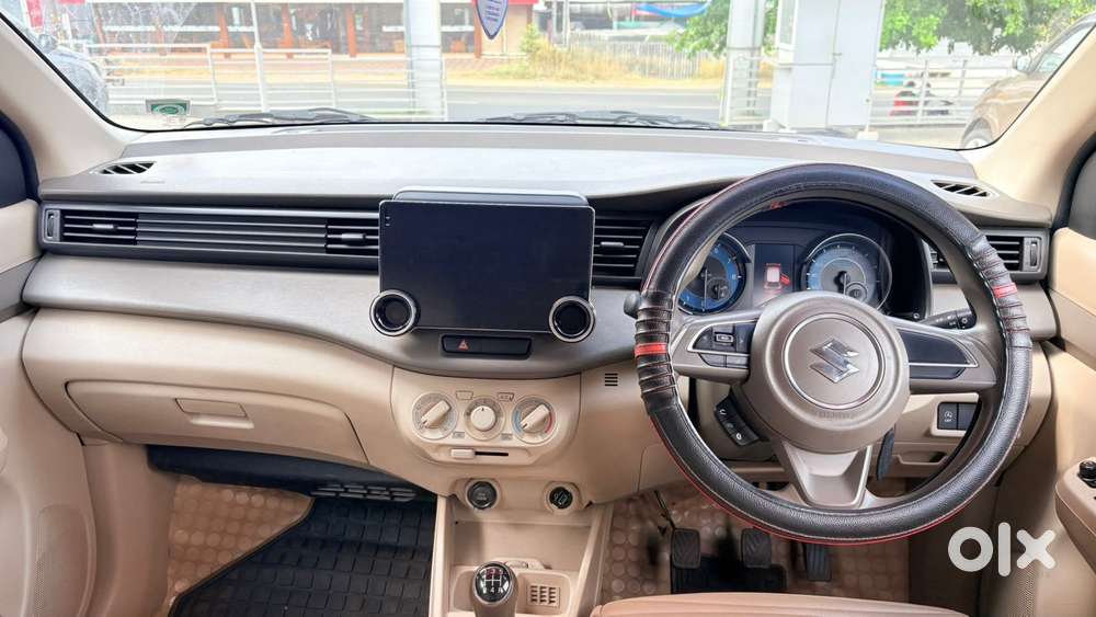 Maruti Suzuki Ertiga 1.5 Vxi, 2022, Petrol