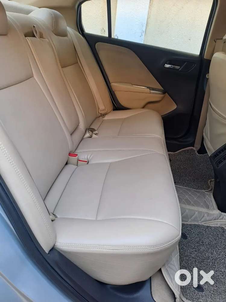 Honda City 1.5 V Mt Petrol 2016