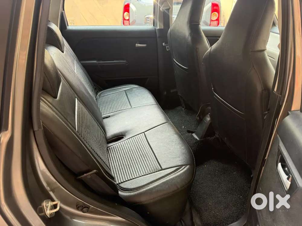 Wagon R Cng Vxi Aigust 2023 Driven Only 9500 Kms