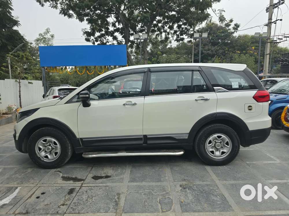 Tata Hexa 2.2 Xe 4x2 7 Str, 2017, Diesel