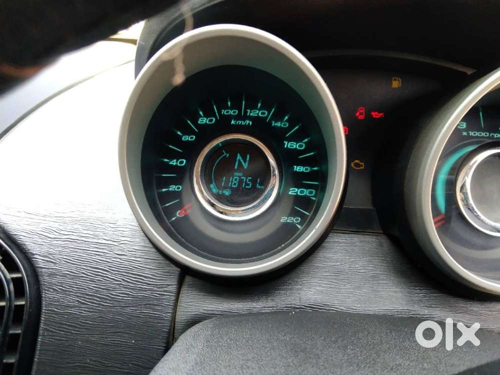 Mahindra Xuv500 W9, 2018, Diesel
