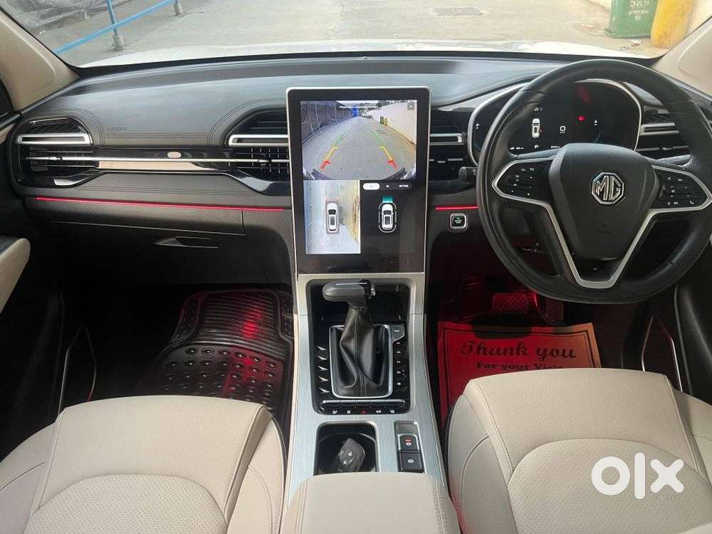 Mg Hector Savvy Pro 1.5 Turbo Cvt Dual Tone, 2025, Petrol