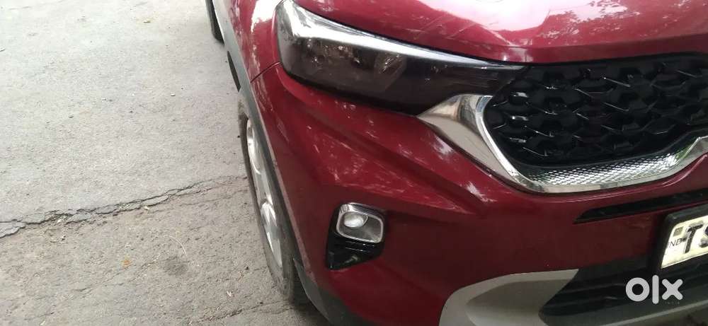 Kia Sonet 1.0 Htk Plus Imt Turbo 2022 With Sunroof