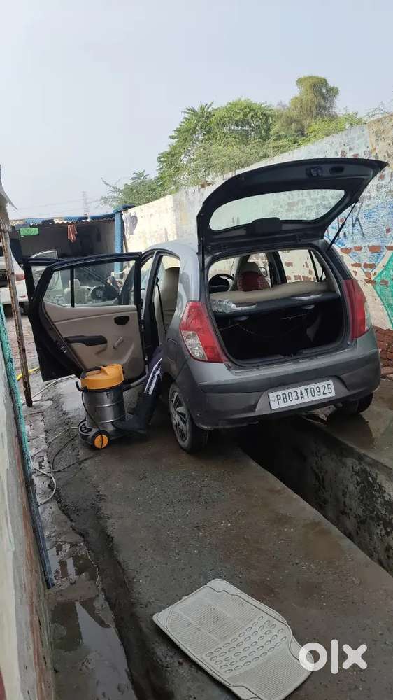 Hyundai I10 2009 Petrol Well Maintained