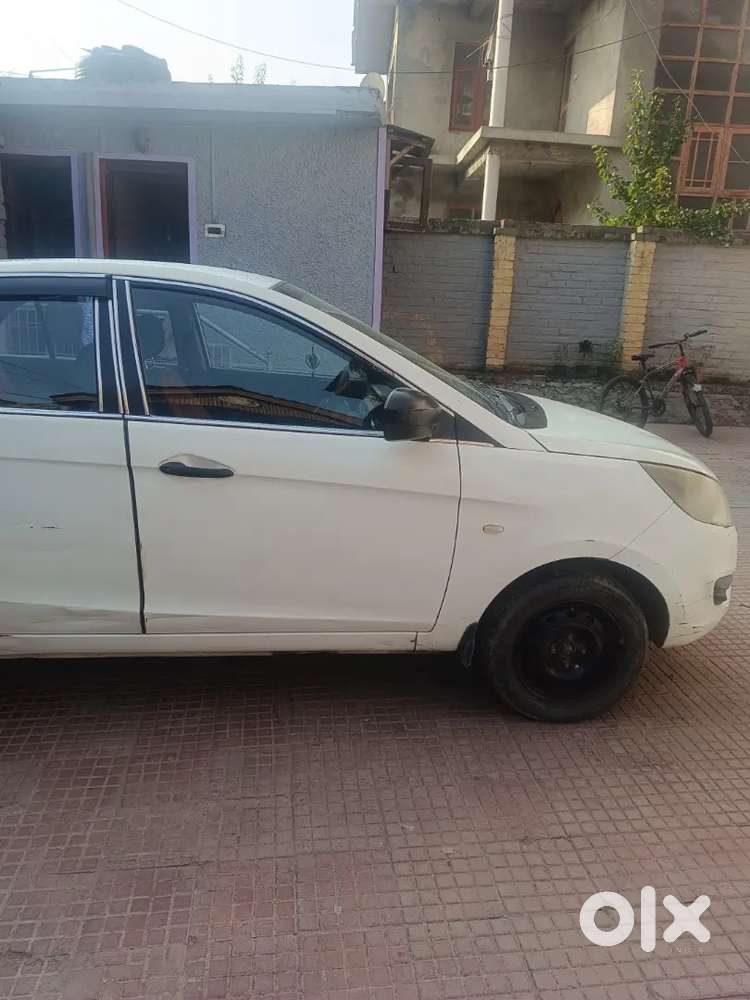 Tata Bolt 1.3 Quadrajet 2015