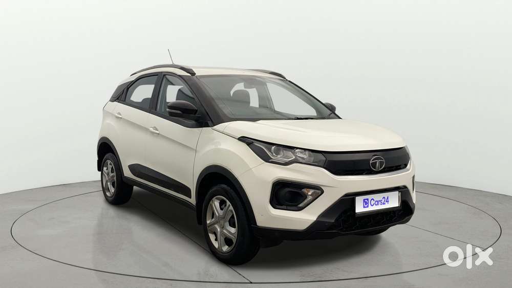 Tata Nexon 1.2 Revotron Xm (s), 2022, Diesel