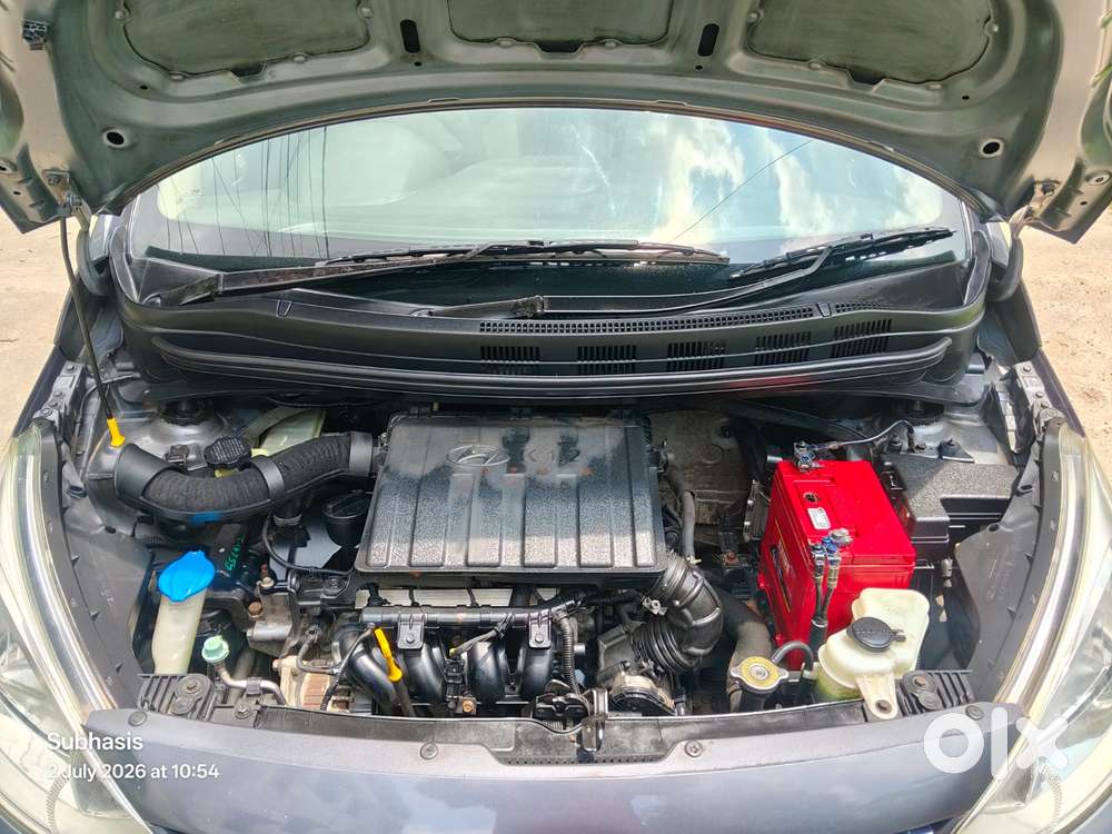 Hyundai Grand I10 Sportz, 2015, Petrol