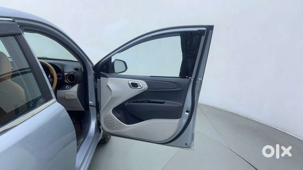 Hyundai Aura 1.2 Sx Cng, 2024, Cng & Hybrids