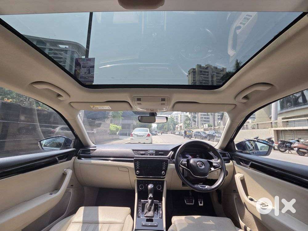 Skoda Superb 2.0 Tsi At L&k, 2021, Petrol