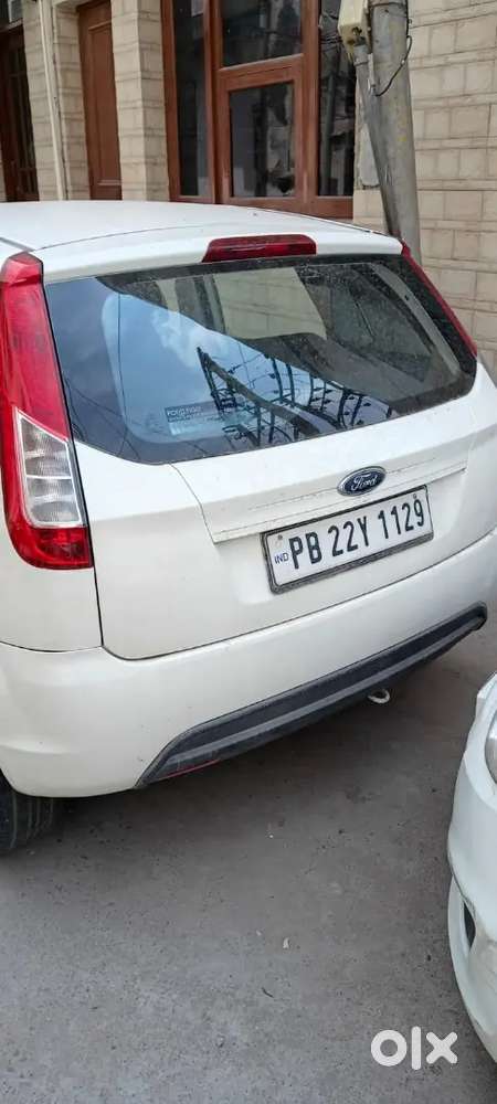 Ford Figo Diesel Zxi 2014