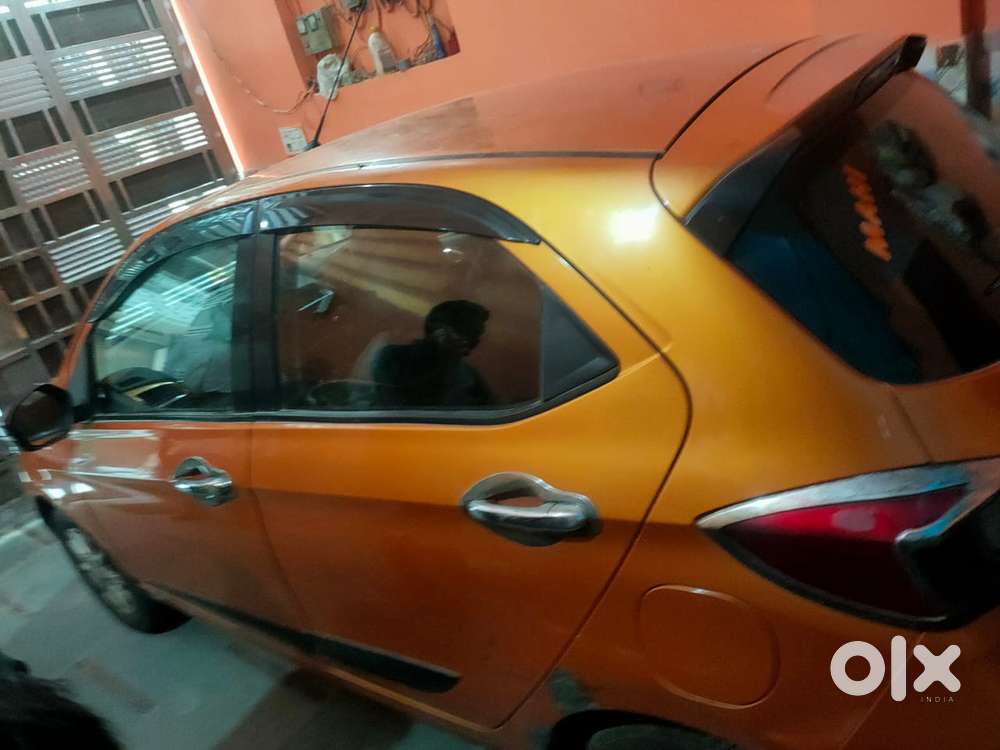 Tata Tiago 1.2 Revotron Xz Plus, 2017, Petrol