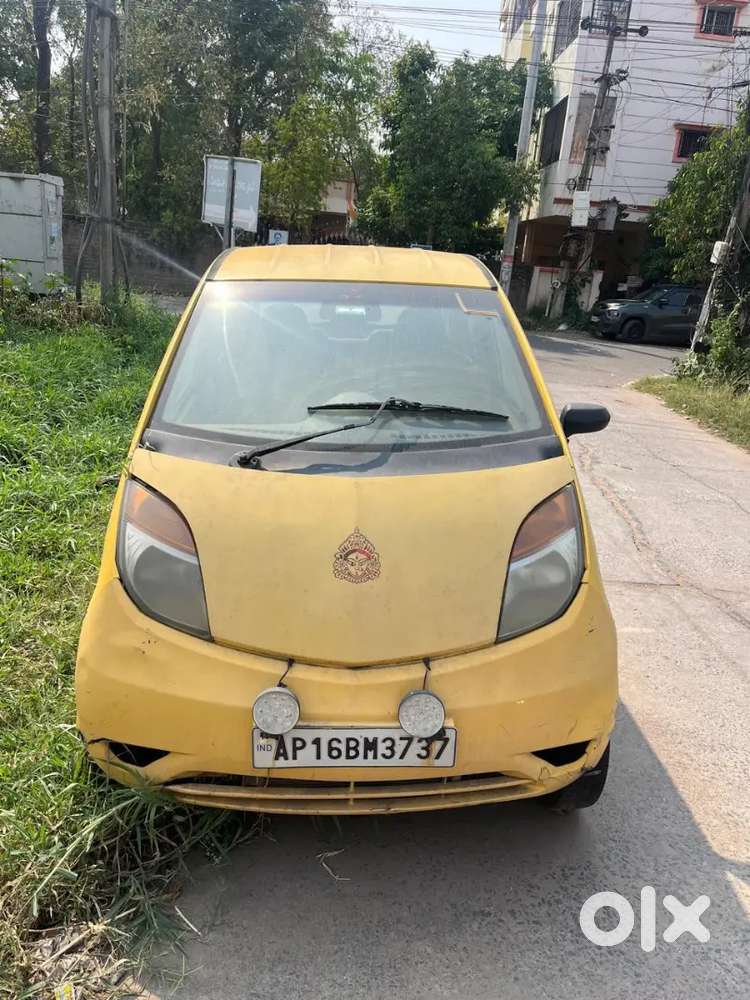Tata Nano.
