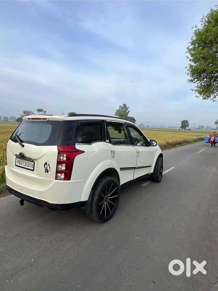 Mahindra Xuv700 12 Diesel Good Condition