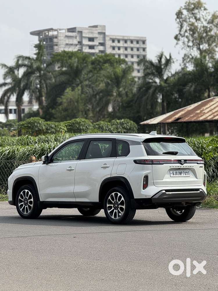 Maruti Suzuki Grand Vitara 1.5 Alpha Plus Intelligent Hybrid Ecvt, 2..