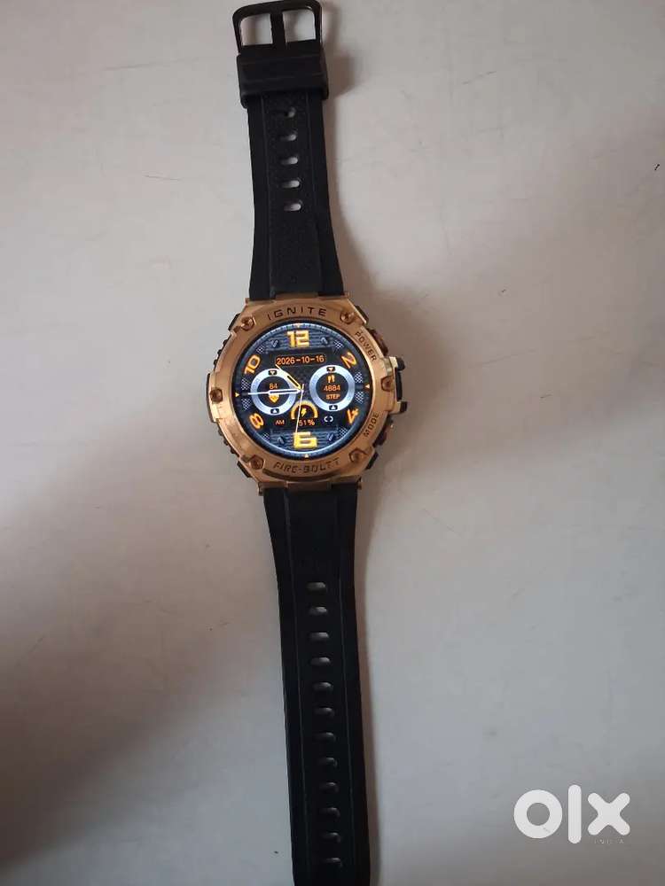 Fire Boltt Smart Watch
