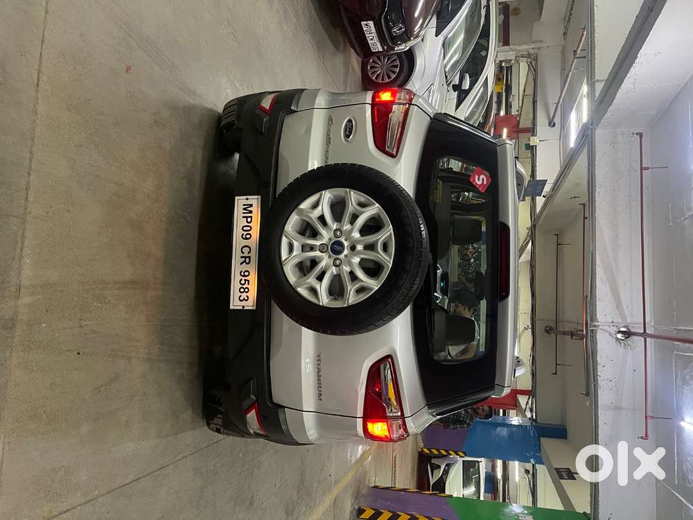 Ford Escort 1.8 2015 Cng