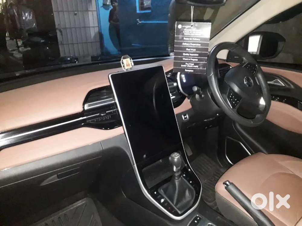 Mg Hector Plus 2023 Diesel 55000 Km Driven