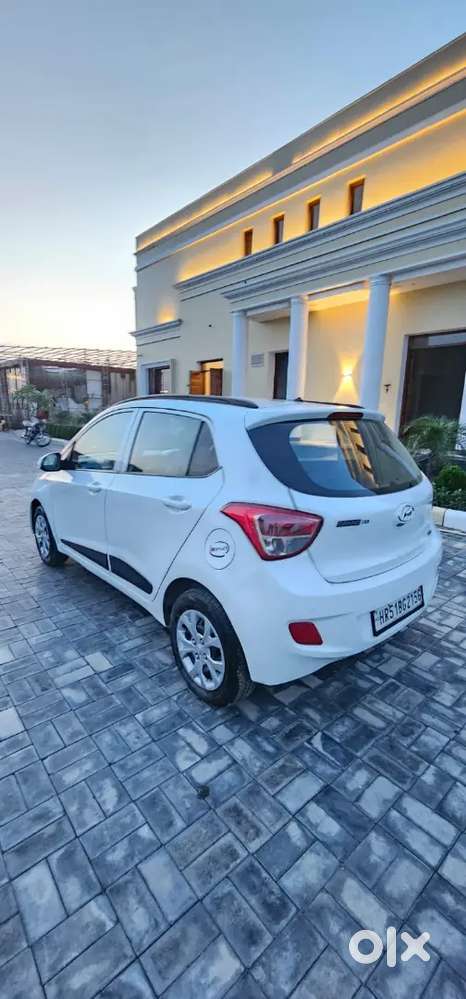 Hyundai Grand I10 Sportz 2015