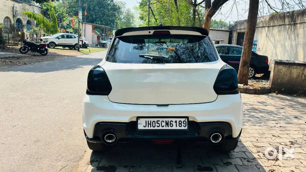 Maruti Suzuki Swift Premium