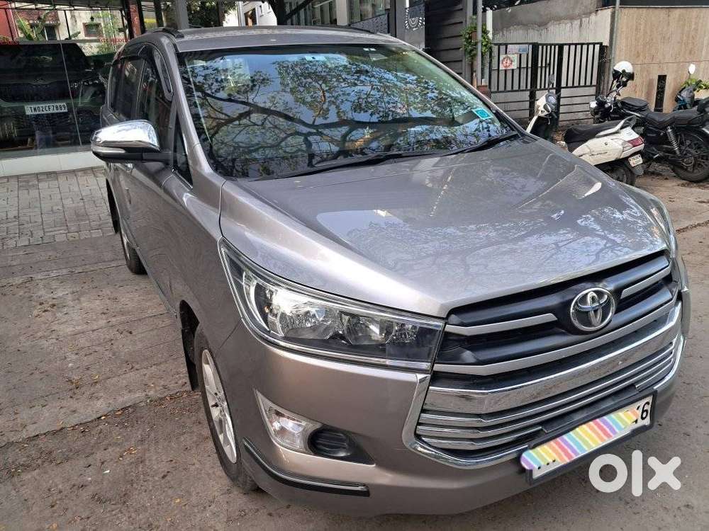 Toyota Innova Crysta 2.8 Gx At, 2017, Diesel