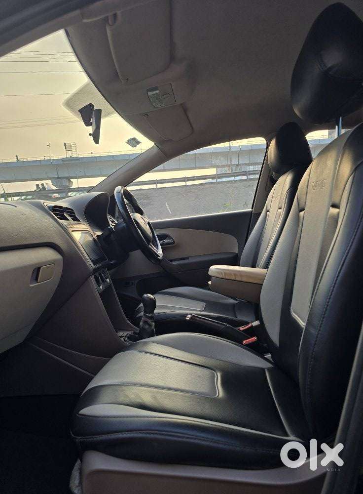 Skoda Rapid 1.6 Mpi Ambition, 2014, Petrol