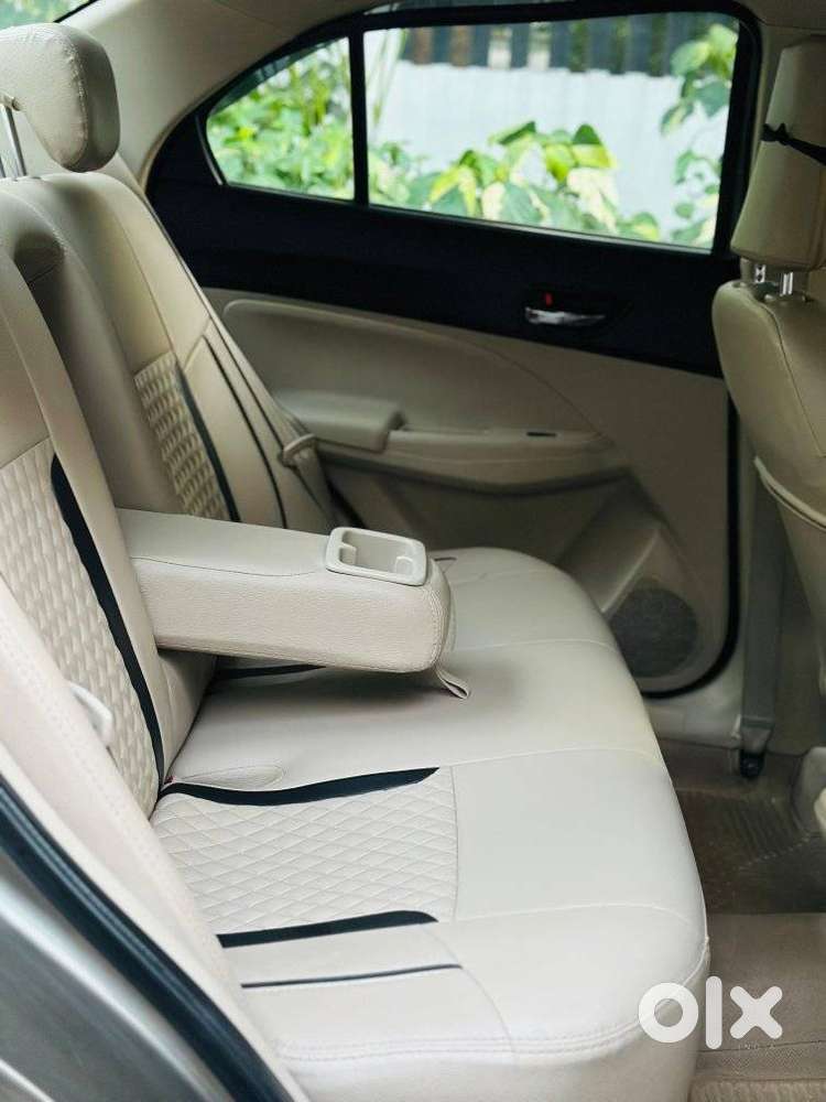 Maruti Suzuki Dzire 1.2 Vxi Amt, 2019, Petrol