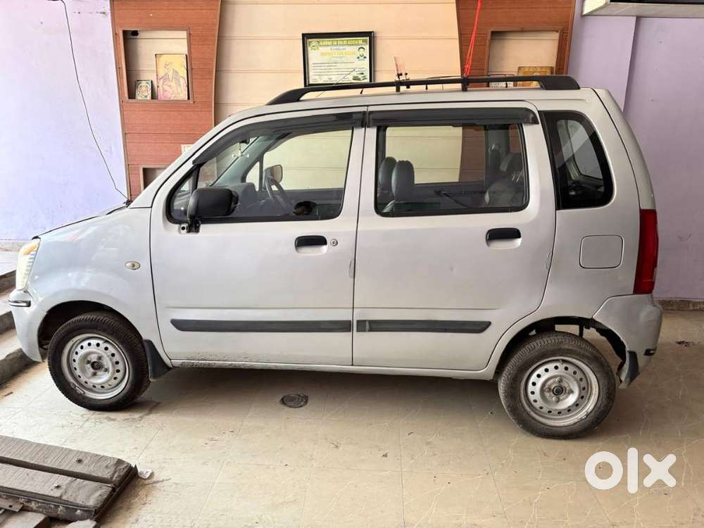 Well Maintained Family Car Value For Money Product
