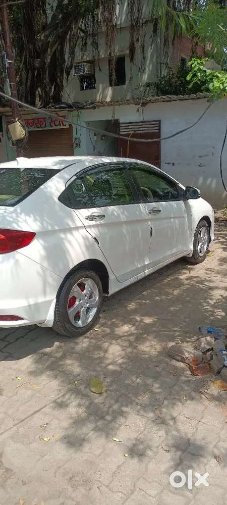 Honda City 2015 Full Top With Sunroof