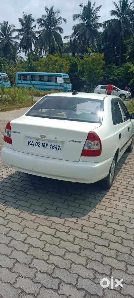 Hyundai Accent 1.5 Executive 2011
