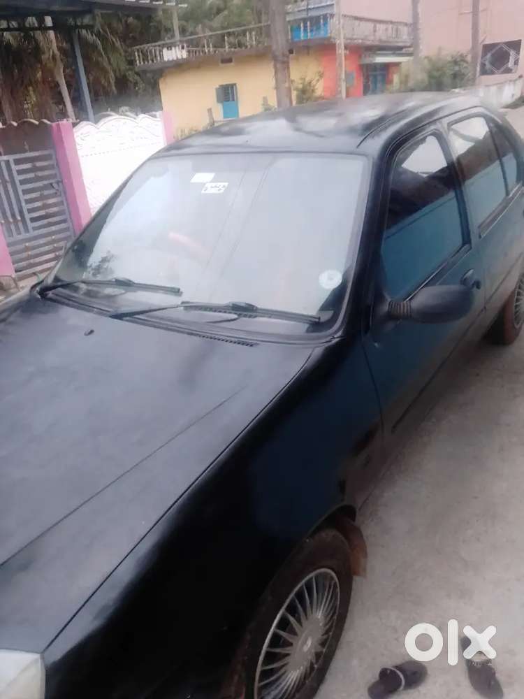 Ford Ikon 1.3 Clxi 2005
