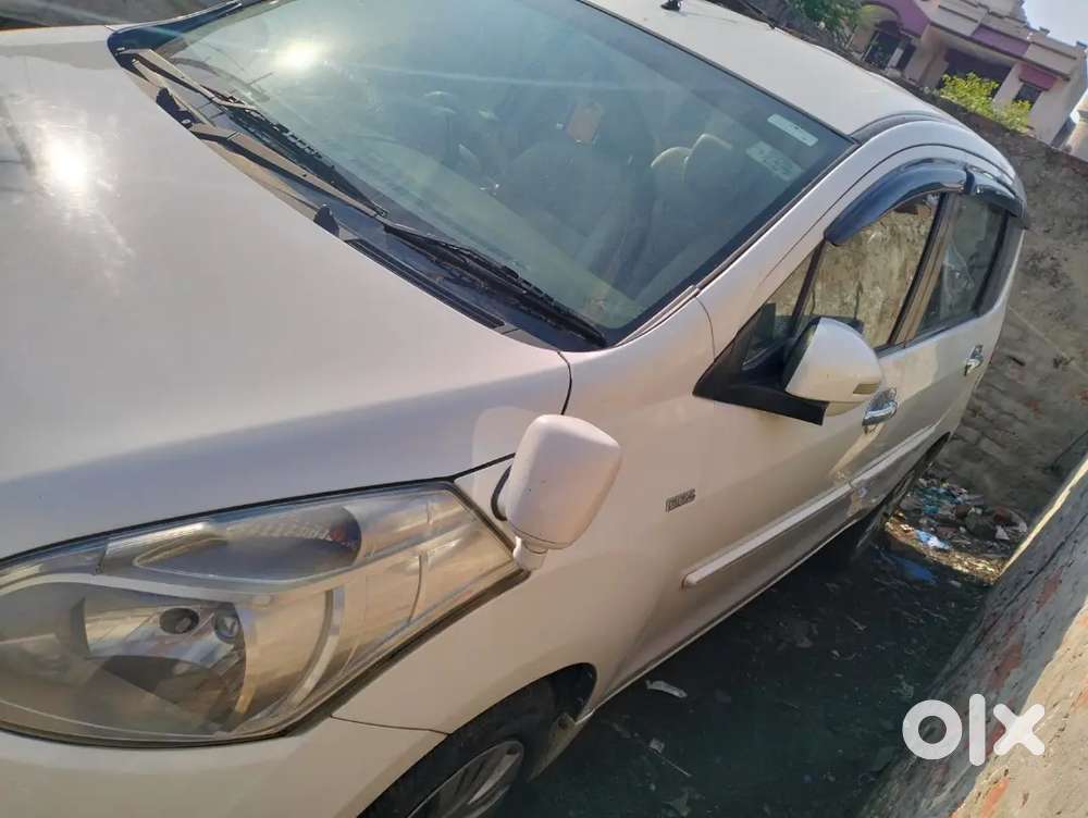 Maruti Suzuki Ertiga Vdi 2014
