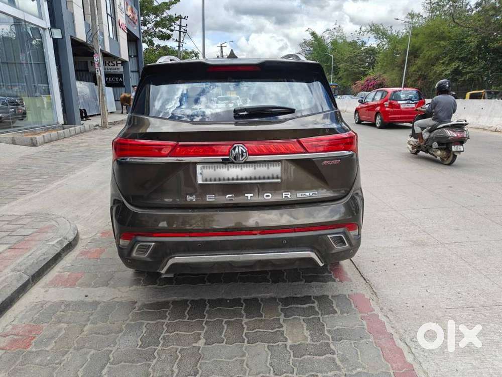 Mg Hector Plus 1.5 Sharp Dct, 2023, Petrol