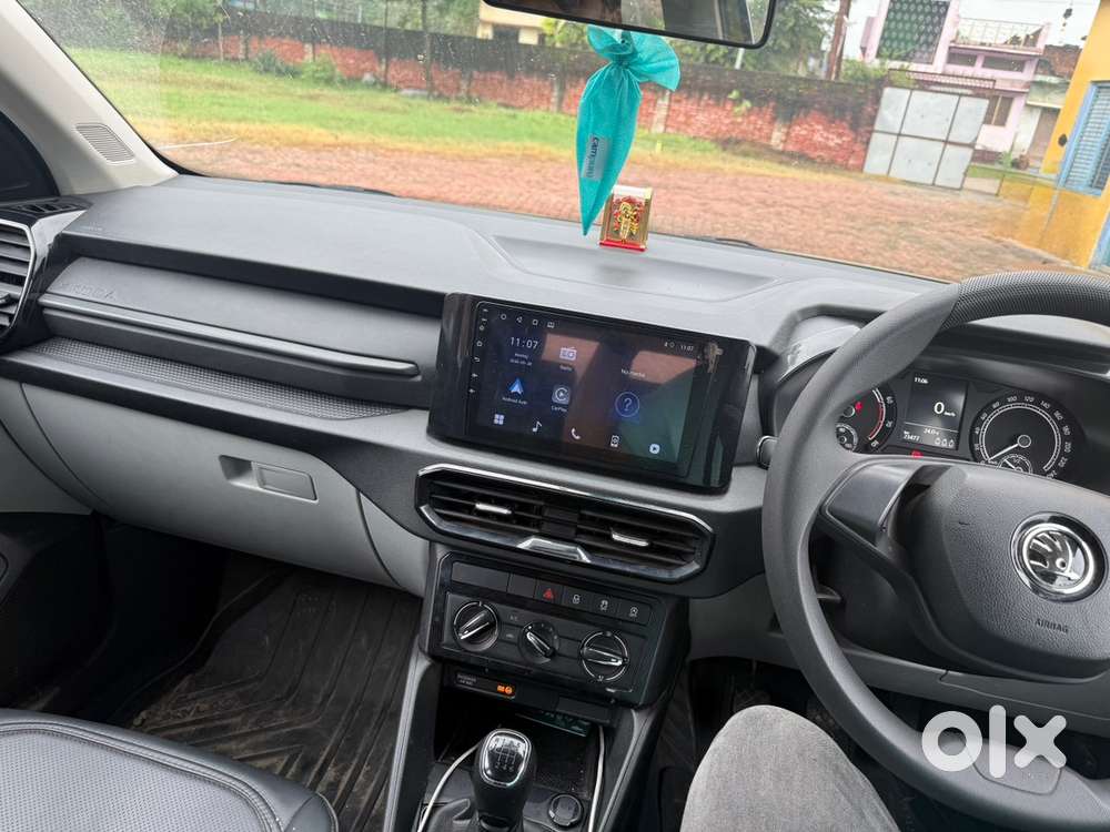 Skoda Kylaq Classic Petrol Manual 2025