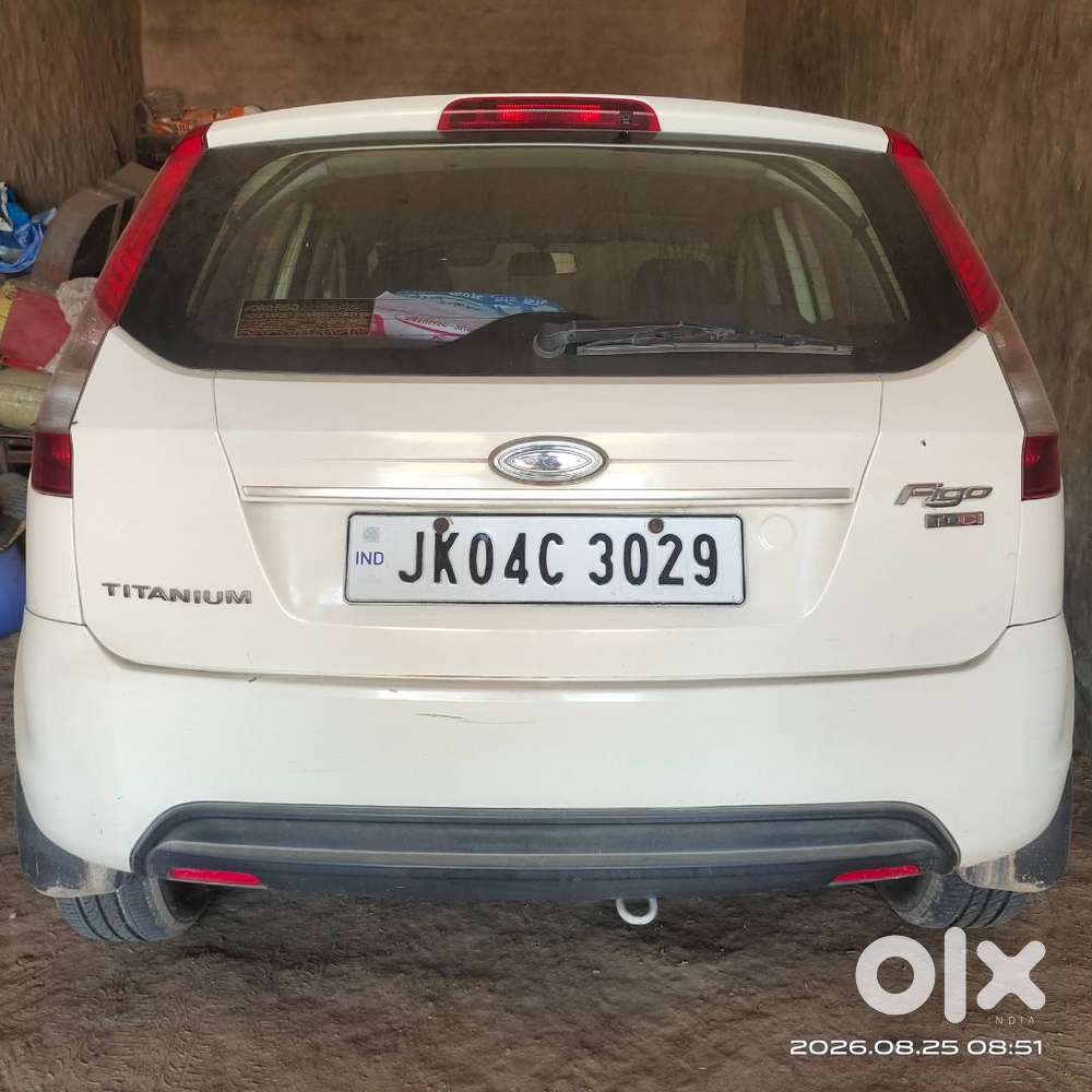 Ford Figo Titanium Duratorq 2013