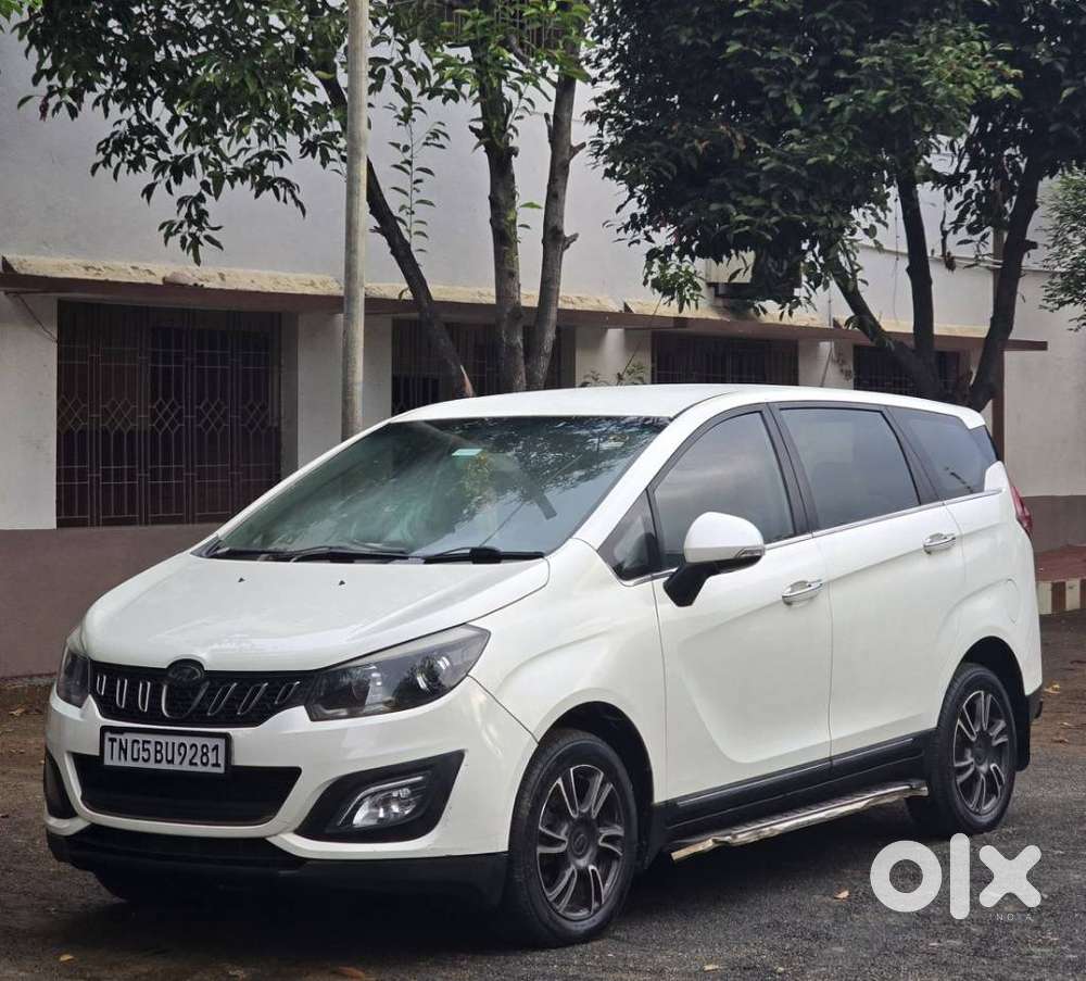 Mahindra Marazzo M8, 2019, Diesel