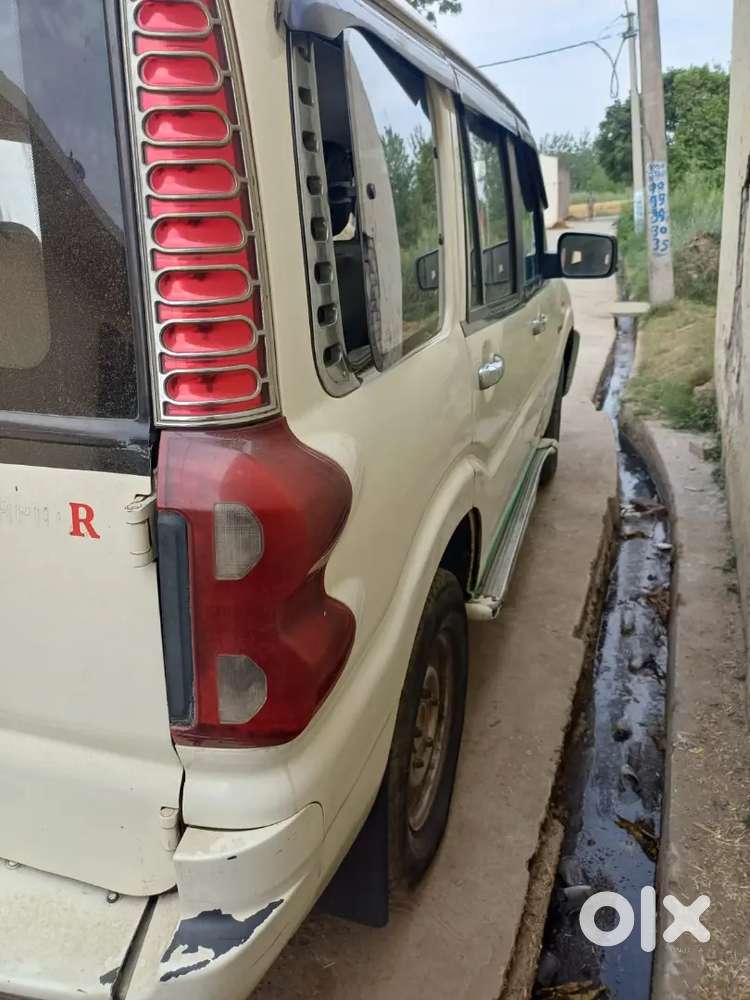 Mahindra Scorpio Classic 2012