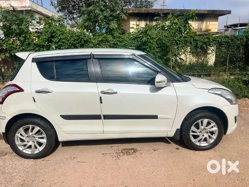 Maruti Suzuki Swift 2012