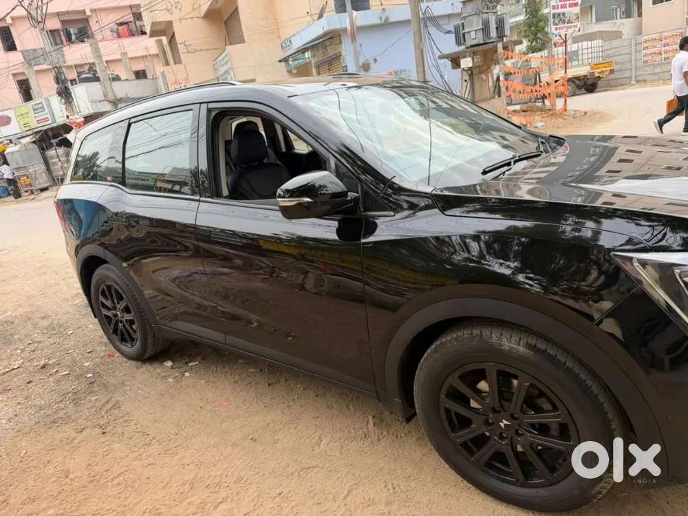 Mahender Xuv 700 Manual Diesel Ebony Black