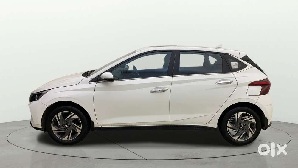Hyundai New I20 1.0 Asta (o) Turbo Dct, 2023, Petrol