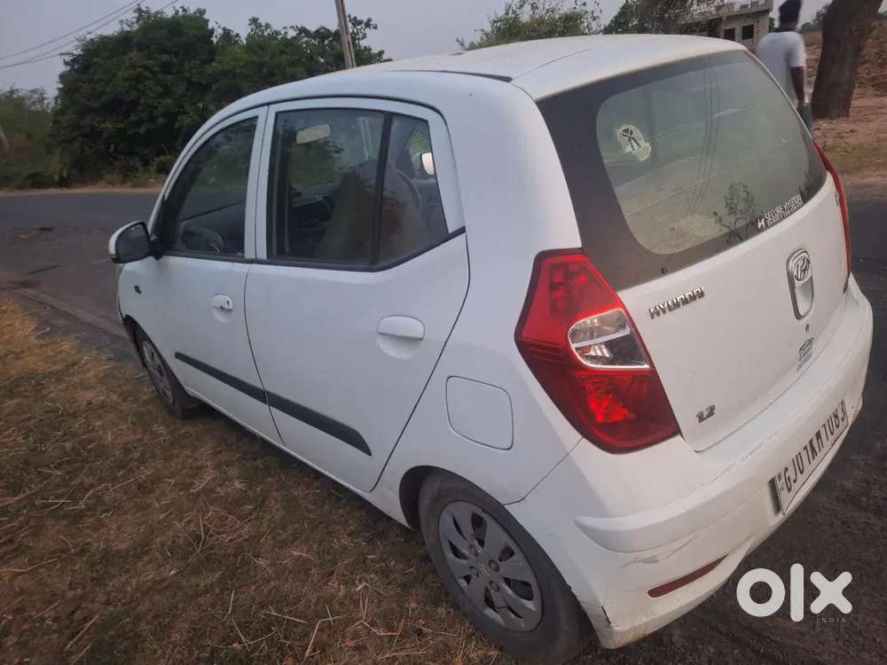 Hyundai I10 Magna( Petrol + Cng)
