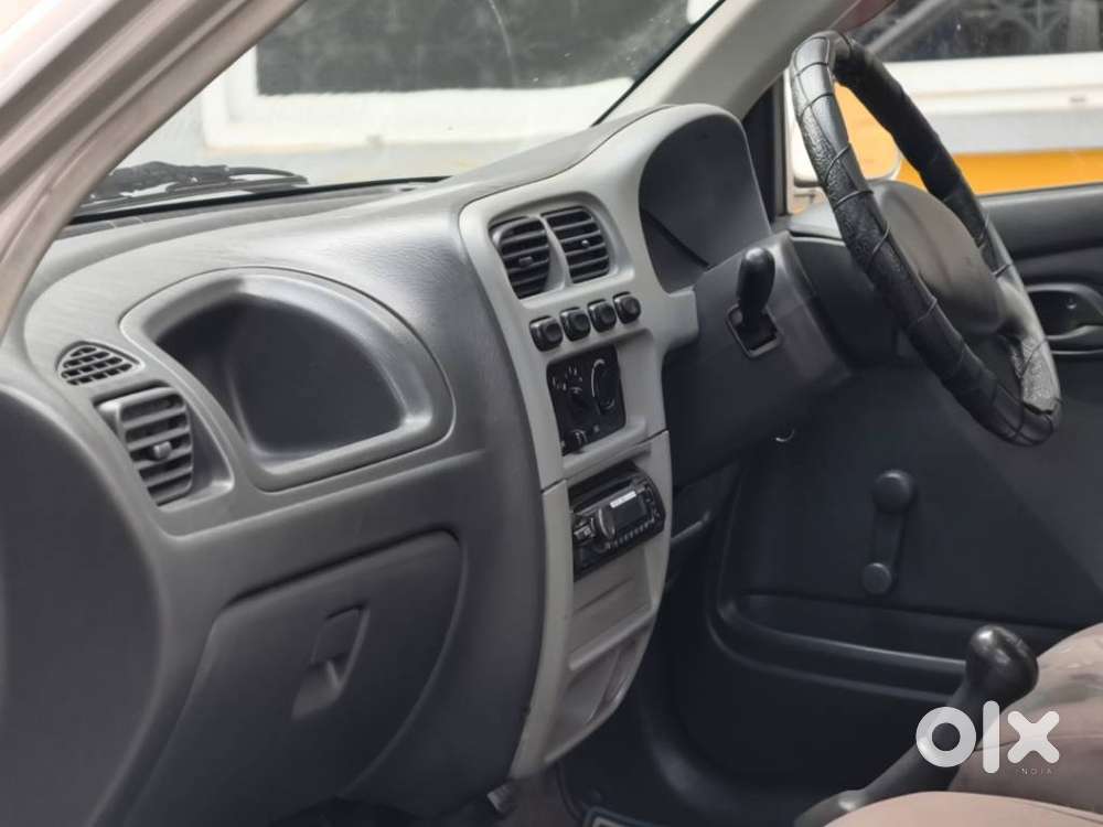 Maruti Suzuki Alto 0.8 Lxi (o), 2011, Petrol