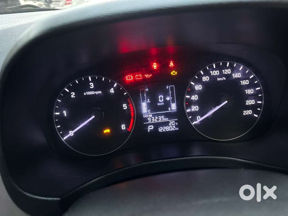 Hyundai Creta 1.6 Sx Diesel Automatic , Top Model With Excellent Look