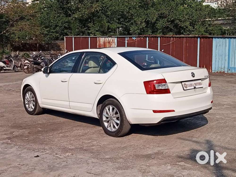 Skoda Octavia 1.8 Tsi Style Plus At, 2016, Petrol