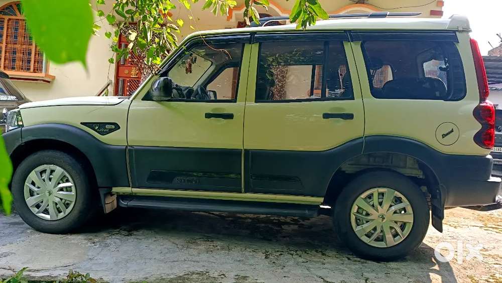 Mahindra Scorpio Classic 2.2 S 2025 Mt