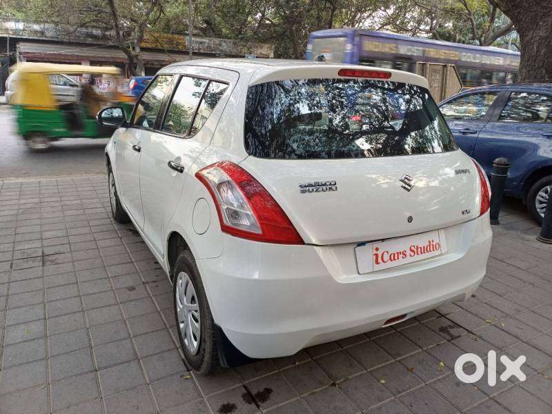 Maruti Suzuki Swift Vxi, 2015, Petrol