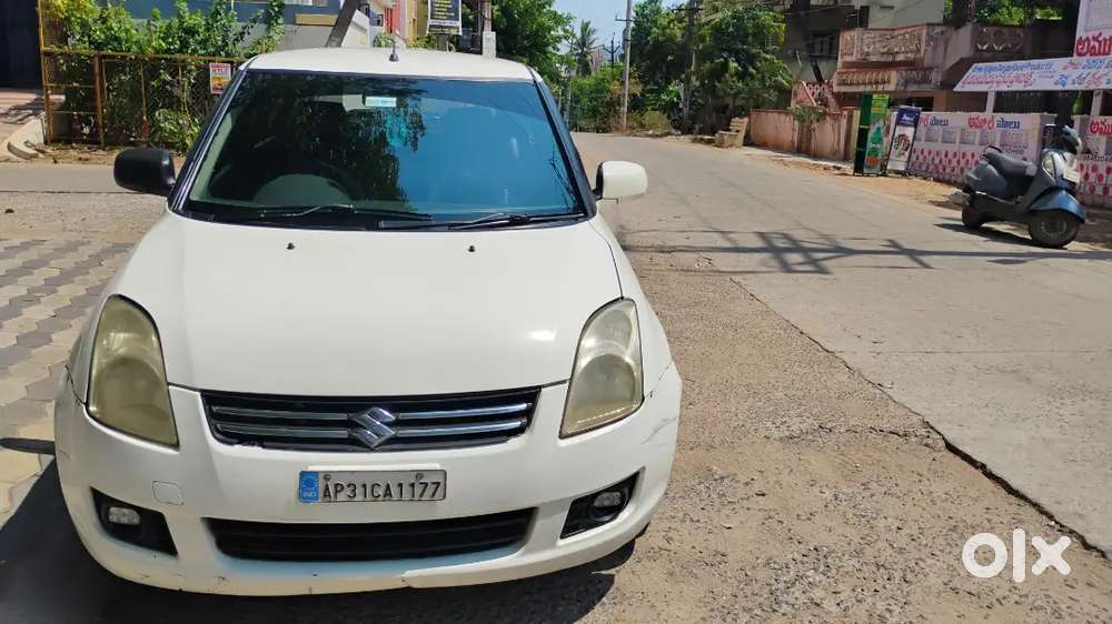 Maruti Suzuki Swift Dzire Tour 2012 Diesel Well Maintained