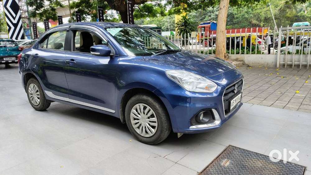 Maruti Suzuki Dzire 1.2 Vxi Amt, 2022, Petrol