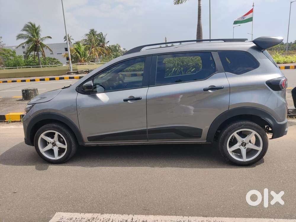 Renault Triber Others, 2025, Petrol