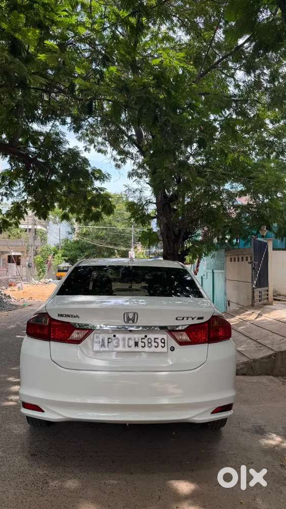 Honda City 2015 Diesel Well Maintained